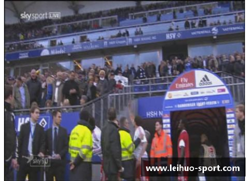 汉堡主场失利，遭遇奥格斯堡逆袭，球迷心情沉重